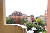 Выгодно - двухкомнатная квартира в центре Равды