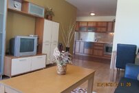 Двухкомнатный апартамент с видом на море на первой линии в Святом Власе