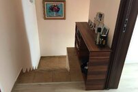 Отдельный капитальный двухэтажный дом - местность Кошарица