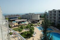 Трехкомнатная квартира с видом на море в Сарафово