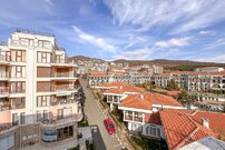 Четырехкомнатная квартира г. св Влас комплекс Каприз