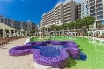 Двухкомнатная квартира в элитном комплексе Royal Beach Barcello - ВЫГОДНО