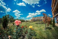 ВЫГОДНО - студия на курорте Солнечный берег в 1 км от пляжа