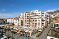 Четырехкомнатная квартира г. св Влас комплекс Каприз