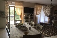 Двухэтажный жилом дом в комплексе - местность Кошарица