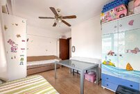 Четырехкомнатная квартира г. св Влас комплекс Каприз