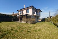 Новый готовый дом в селе Маринка в пригороде Бургаса в 4 км от моря