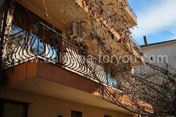 Двухкомнатная квартира в центре Несебра без таксы поддержки