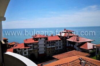 Просторная студия с морской панорамой на курорте Святой Влас